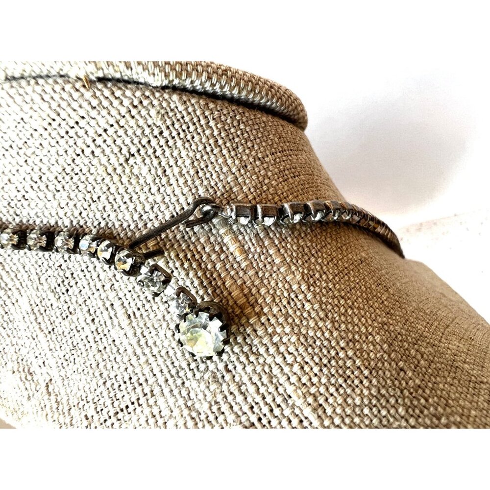 Vintage Rhinestone Silver Tones Choker Necklace Hook Clasp 17.5” - Picture 9 of 9